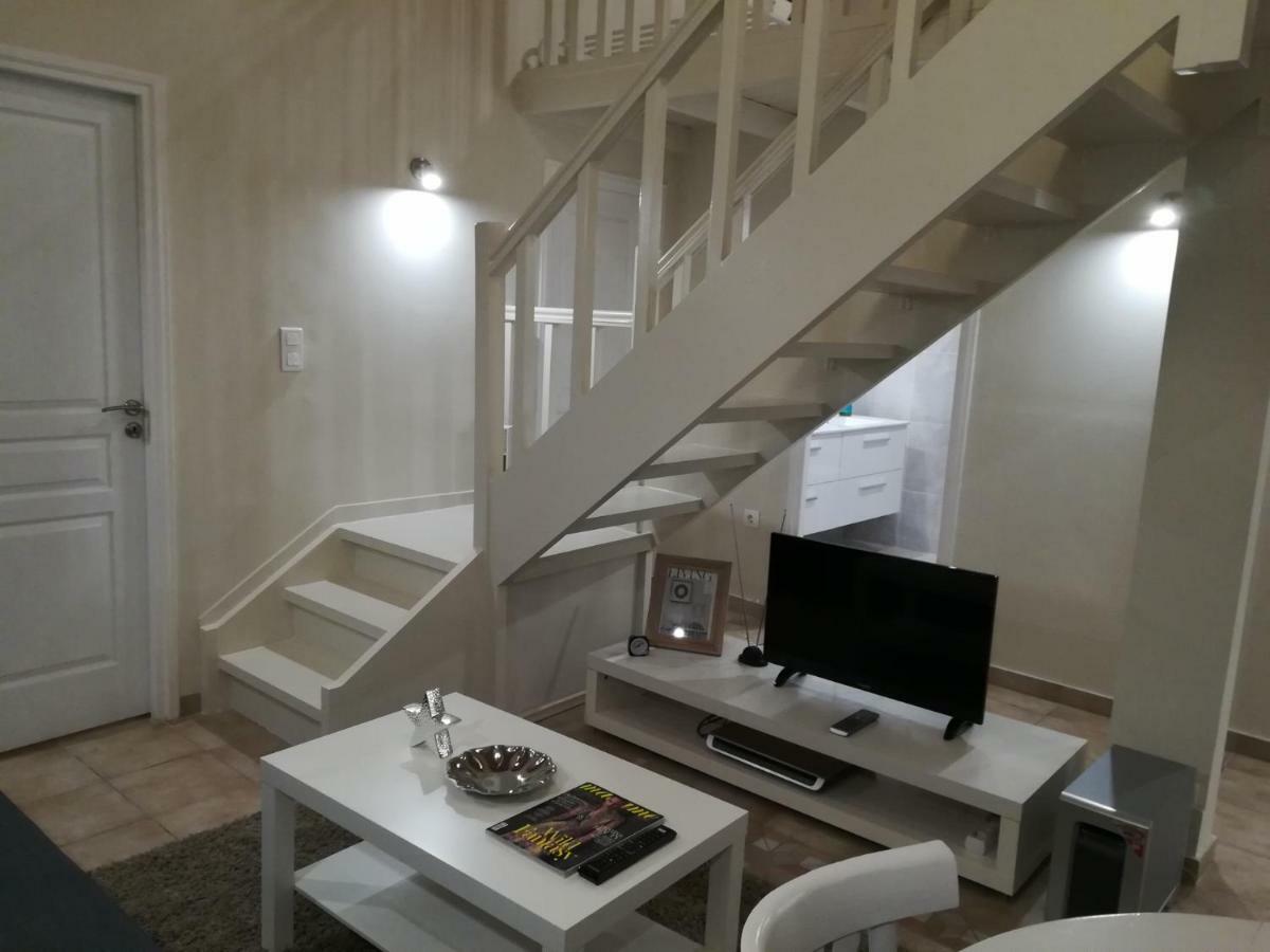 Apartment Central In Psiri